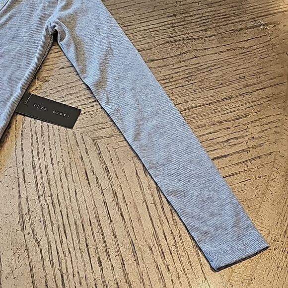 Girls gray ribbed Long sleeve top size S NWT - Picture 3 of 8